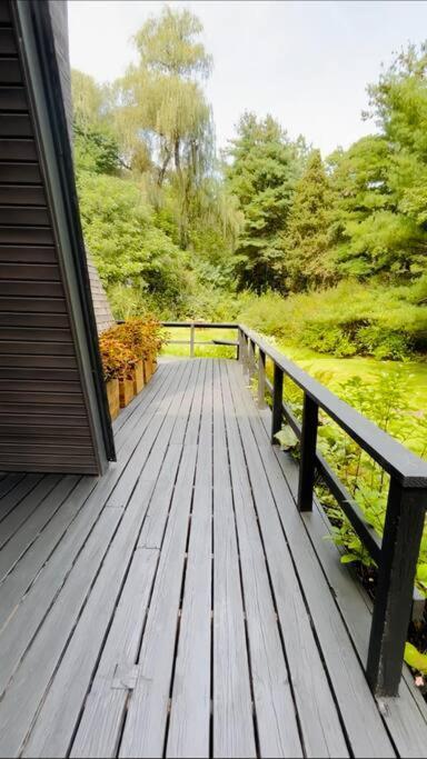 The Juniper House Near Poughkeepsie & New Paltz Ferienhaus Highland