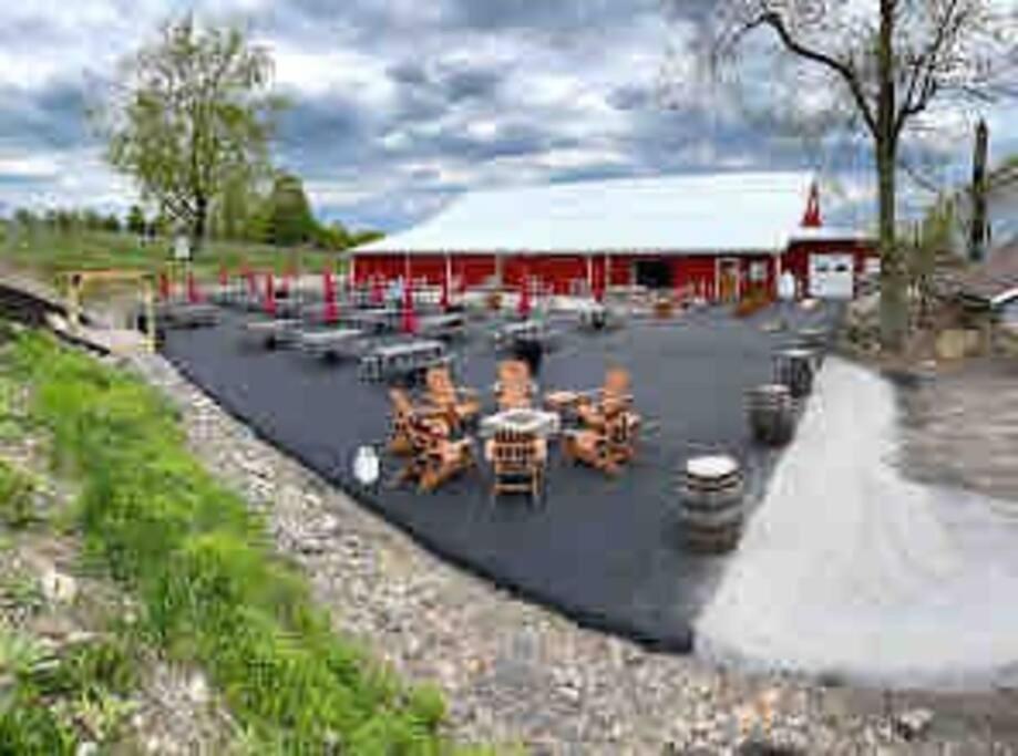 The Juniper House Near Poughkeepsie & New Paltz Highland